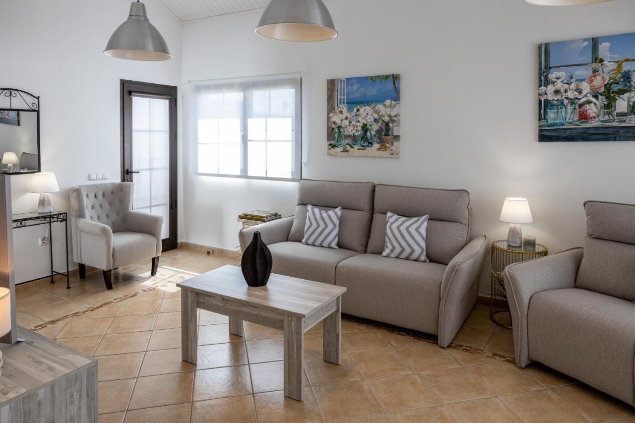 La Guirra Ideal For Family Holidays, Near Beach And Golf- Casa James מראה חיצוני תמונה